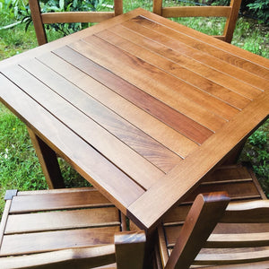 Set Tavolinë dhe 4 Karrige Druri