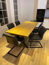 Ngarko imazhin në galeri Set Tavolinë Ngrënie Druri Lisi dhe 6 Karrige