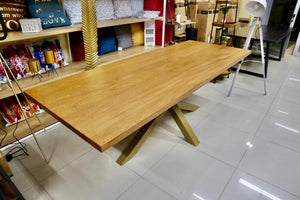 Tavoline Ngrënie Druri Dizajn Modern Strukture Gold